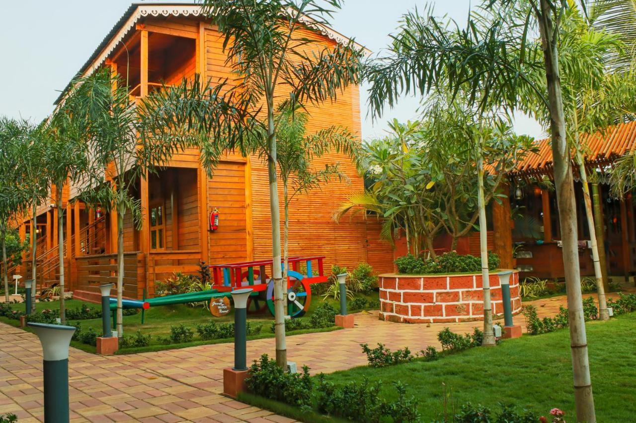 Grand Vatika Resort Арамболь Экстерьер фото
